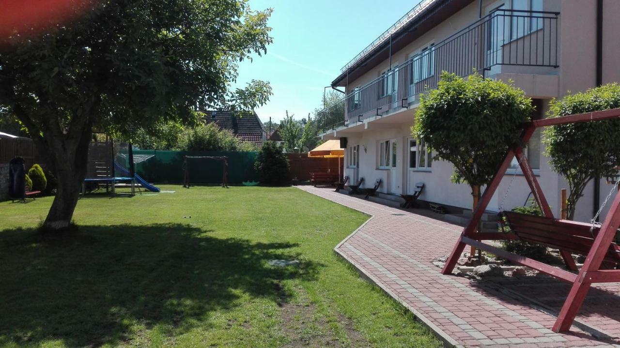 Apartamenty Gosciniec Re-Max Mrzezyno Ngoại thất bức ảnh